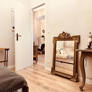 le-tailleur-bedinshop.hotels-rhonealpes.com/