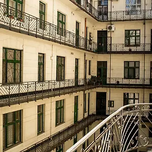 Raday Patio , Budapest Ungarn